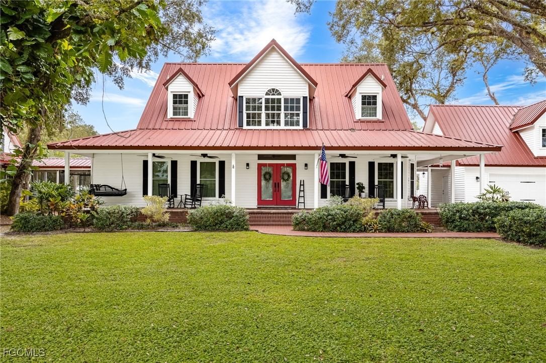 1444 Winchester Avenue E, Labelle, FL 33935 photo 2