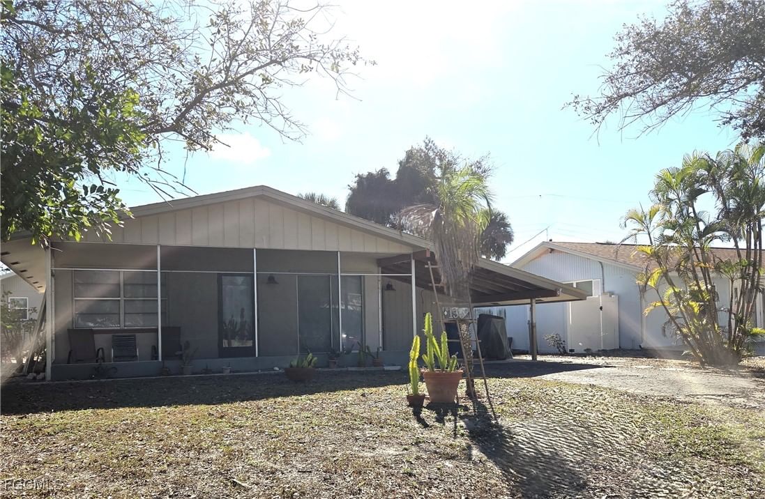 190 Jefferson Street, Fort Myers Beach, FL 33931 photo 3