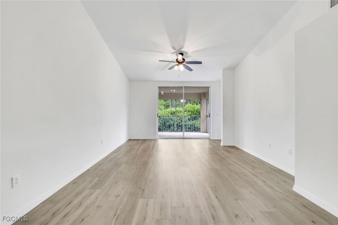 6635 Huntington Lakes Circle #202, Naples, FL 34119 photo 2