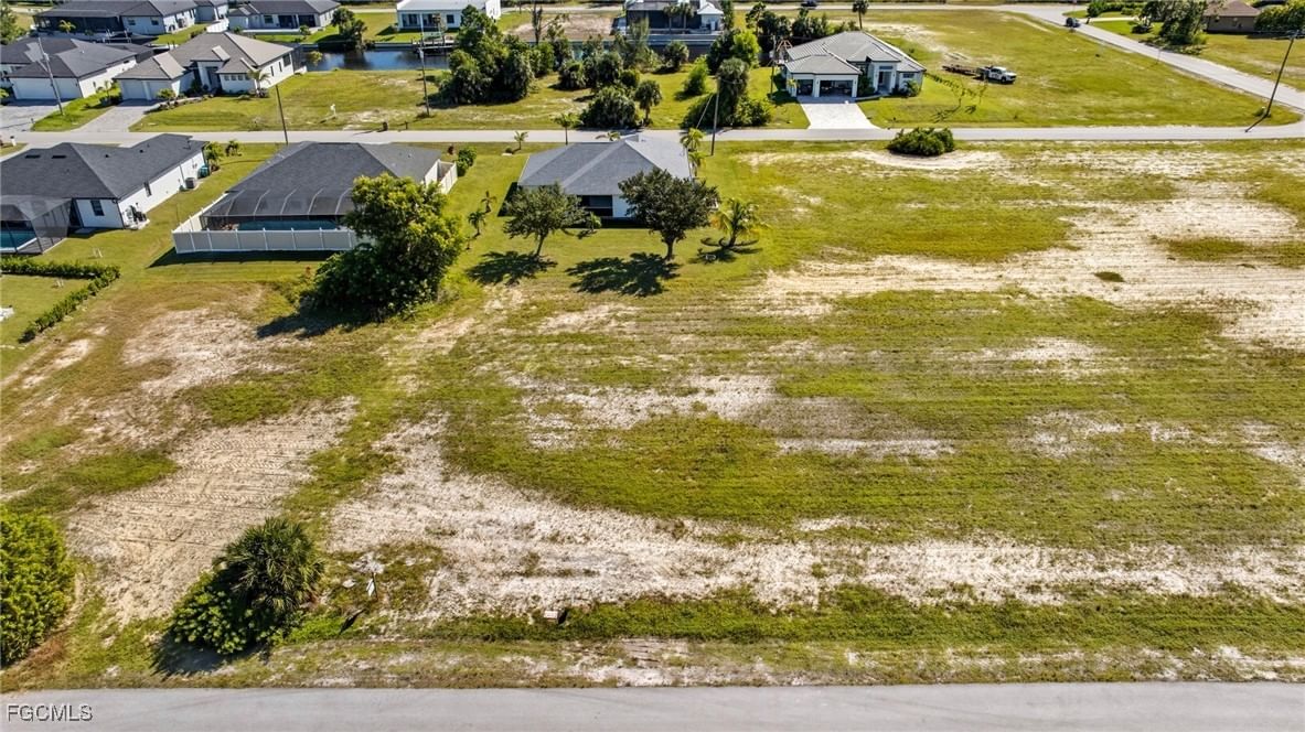 2751 NW 41st Place, Cape Coral, FL 33993 photo 3