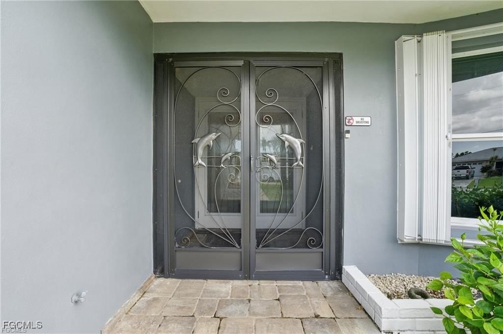 2941 SE 10th Place, Cape Coral, FL 33904 photo 3