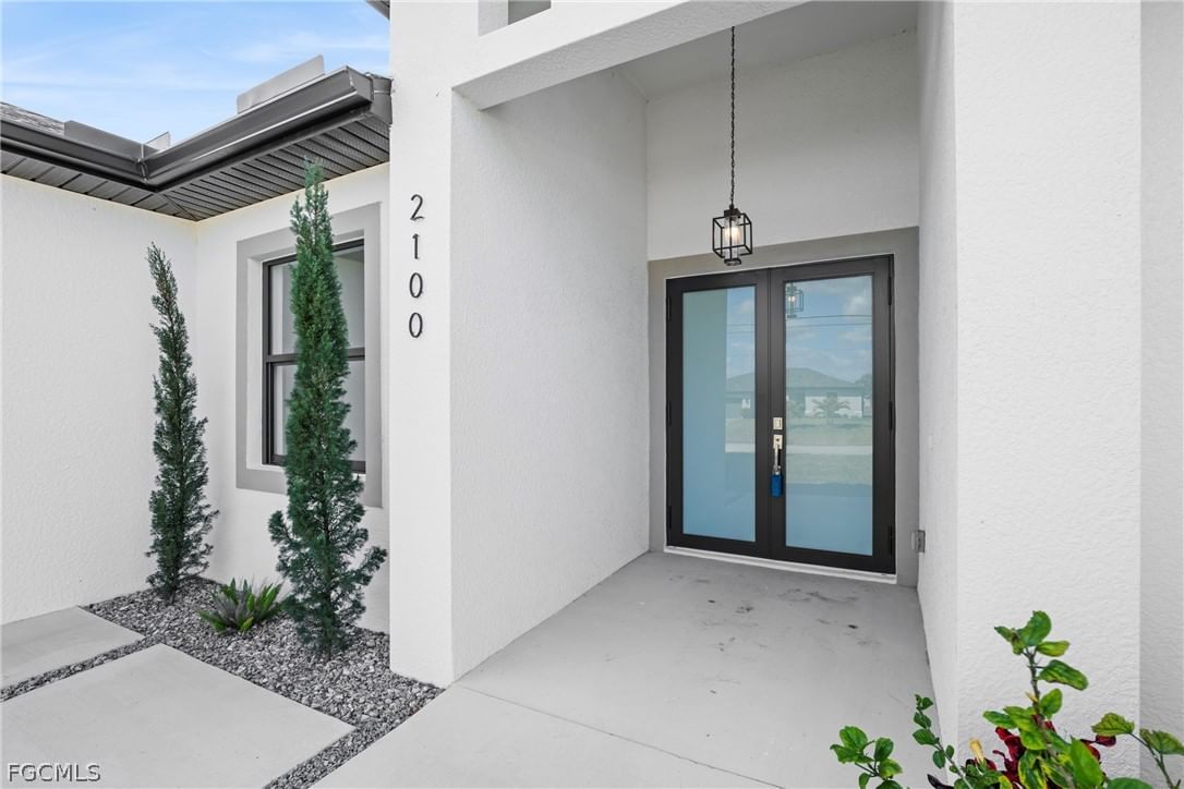 2100 NW 21st Street, Cape Coral, FL 33993 photo 4