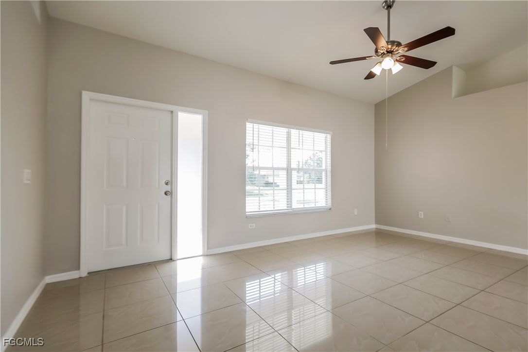 1910 Wanda Avenue N, Lehigh Acres, FL 33971 photo 2