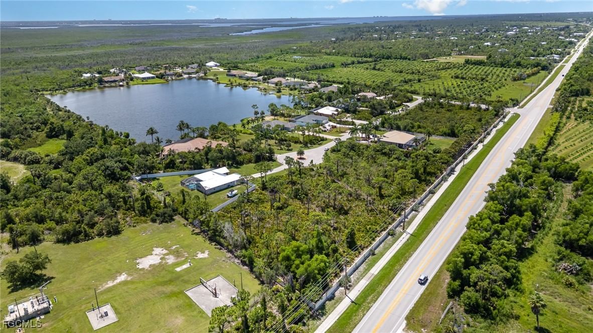 9437 Treasure Lake Court, St James City, FL 33956 photo 5