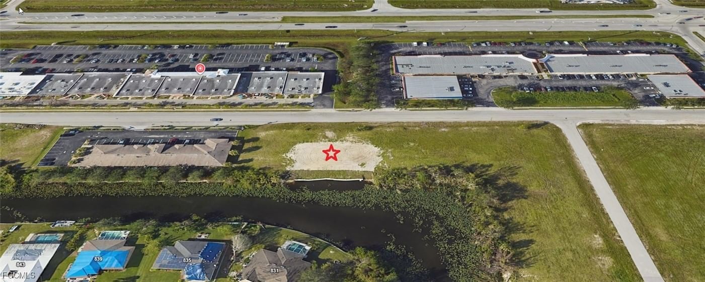 828 SW 4th Street, Cape Coral, FL 33991 photo 2