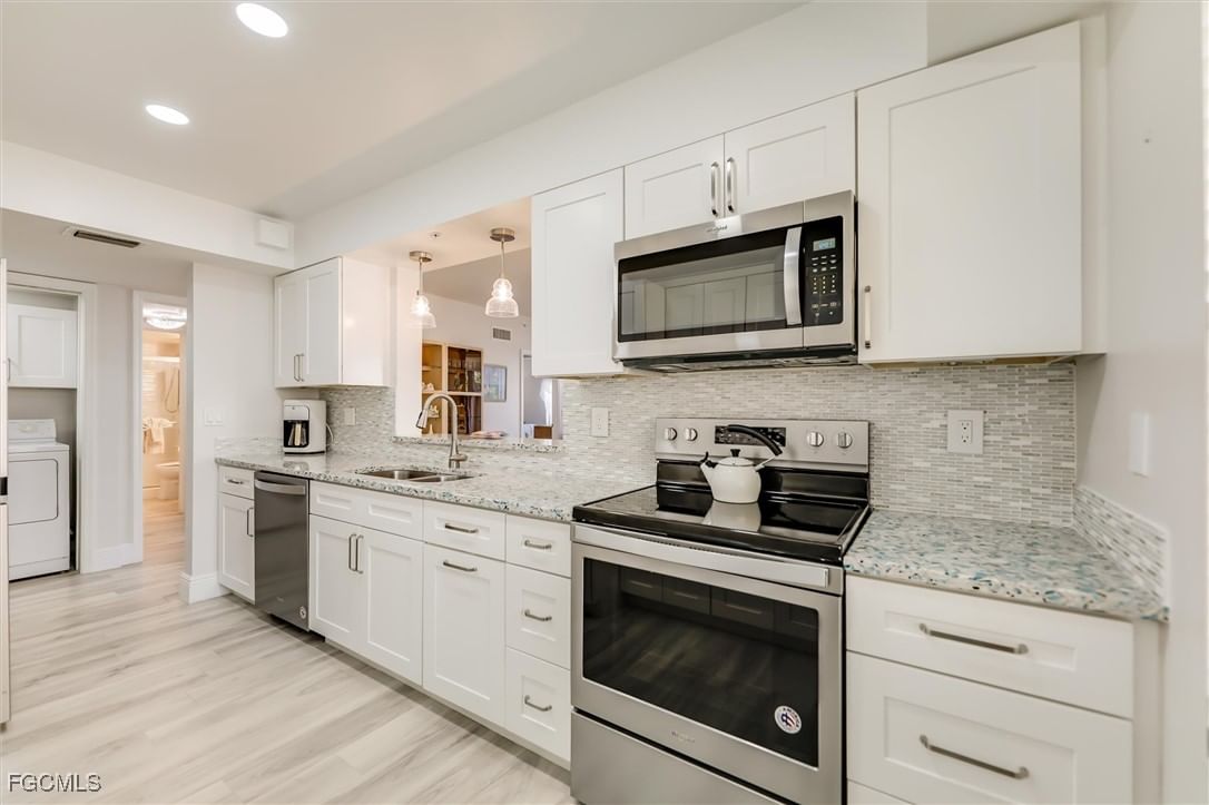 4481 Bay Beach Lane #214, Fort Myers Beach, FL 33931 photo 4