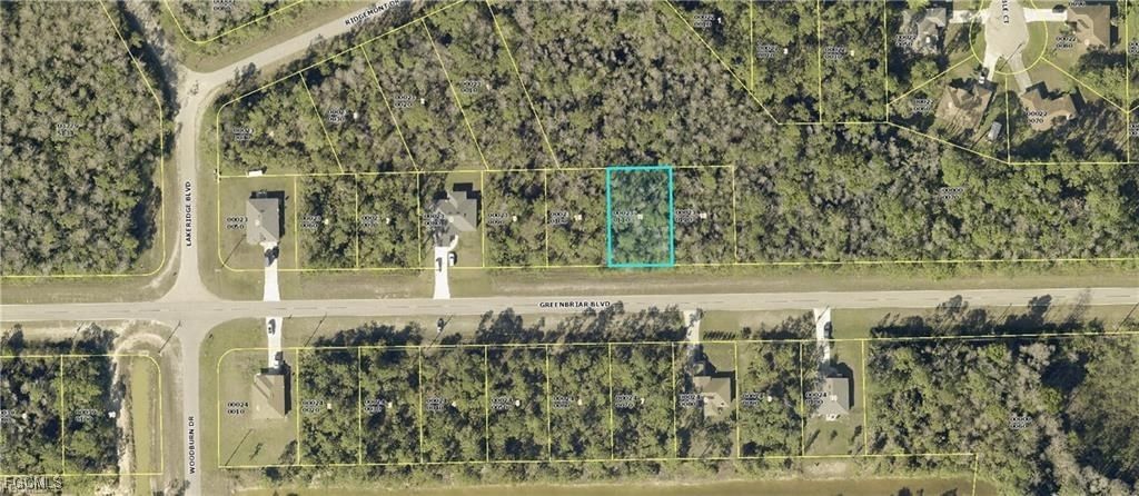 186 Greenbriar Boulevard, Lehigh Acres, FL 33972 photo 2