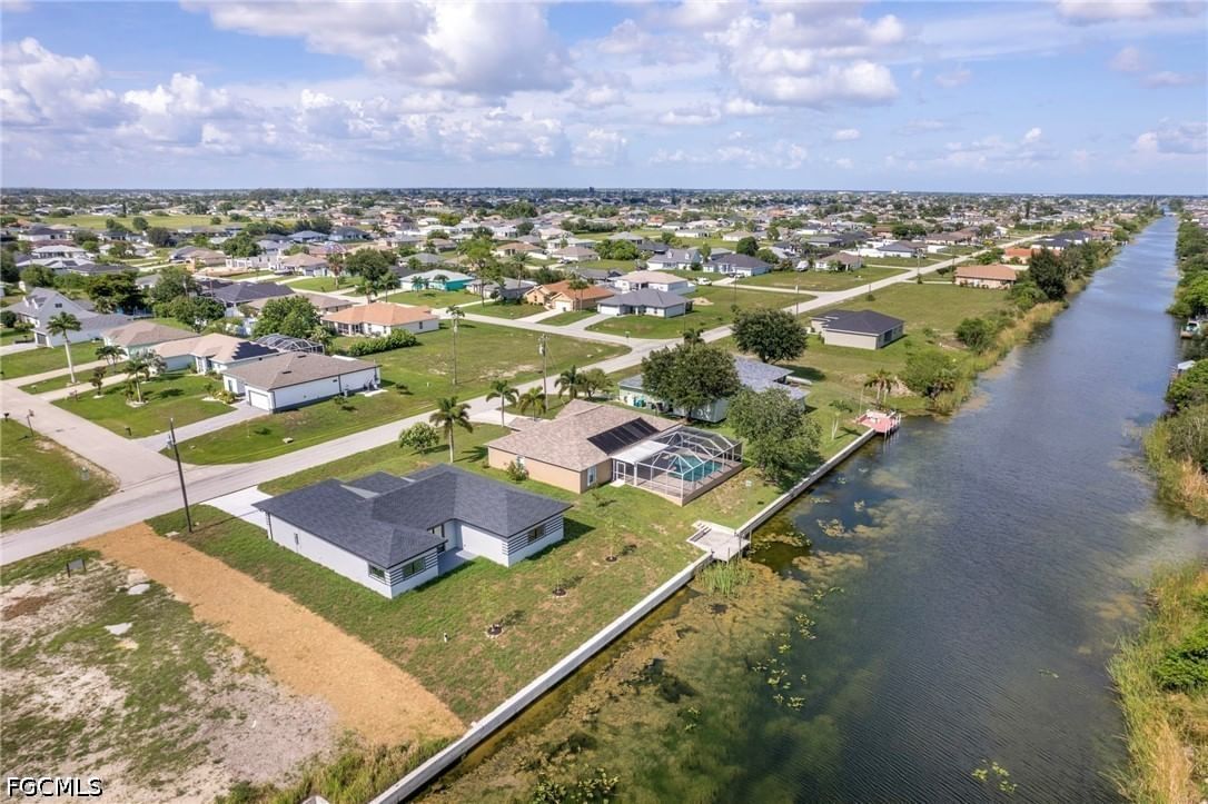 614 NW 9th Street, Cape Coral, FL 33993 photo 4
