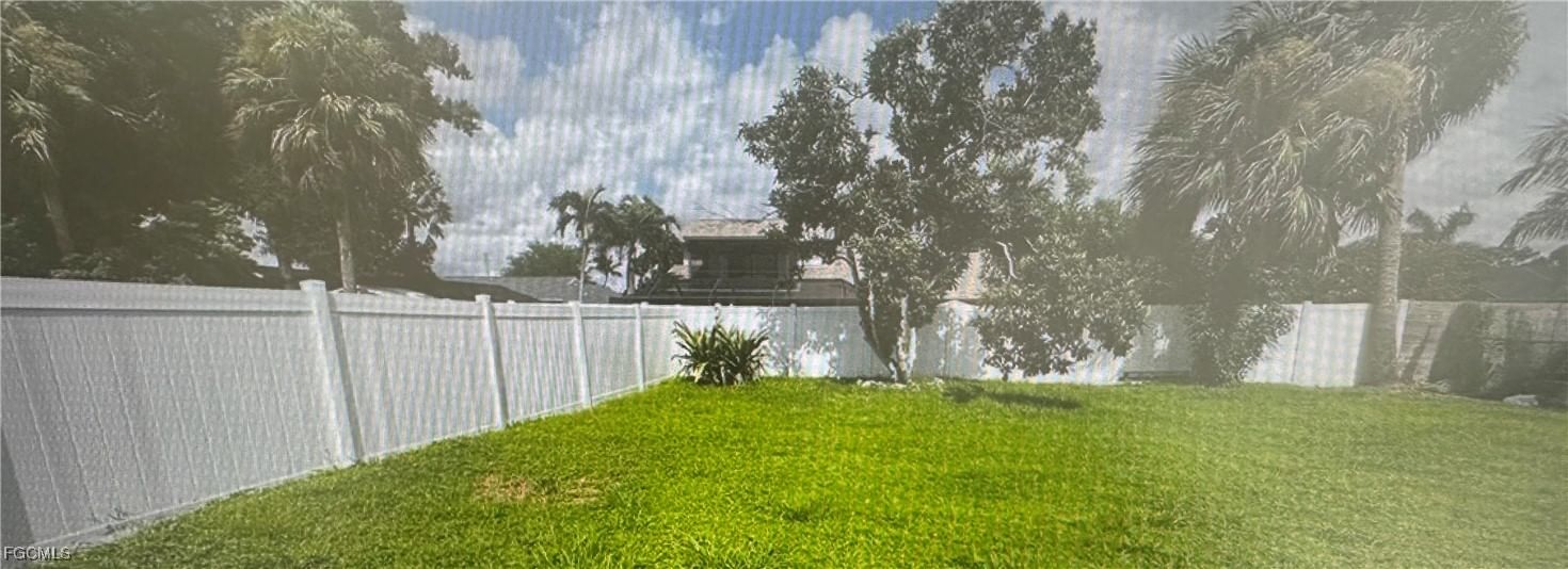 315 SE 24th Avenue, Cape Coral, FL 33990 photo 5