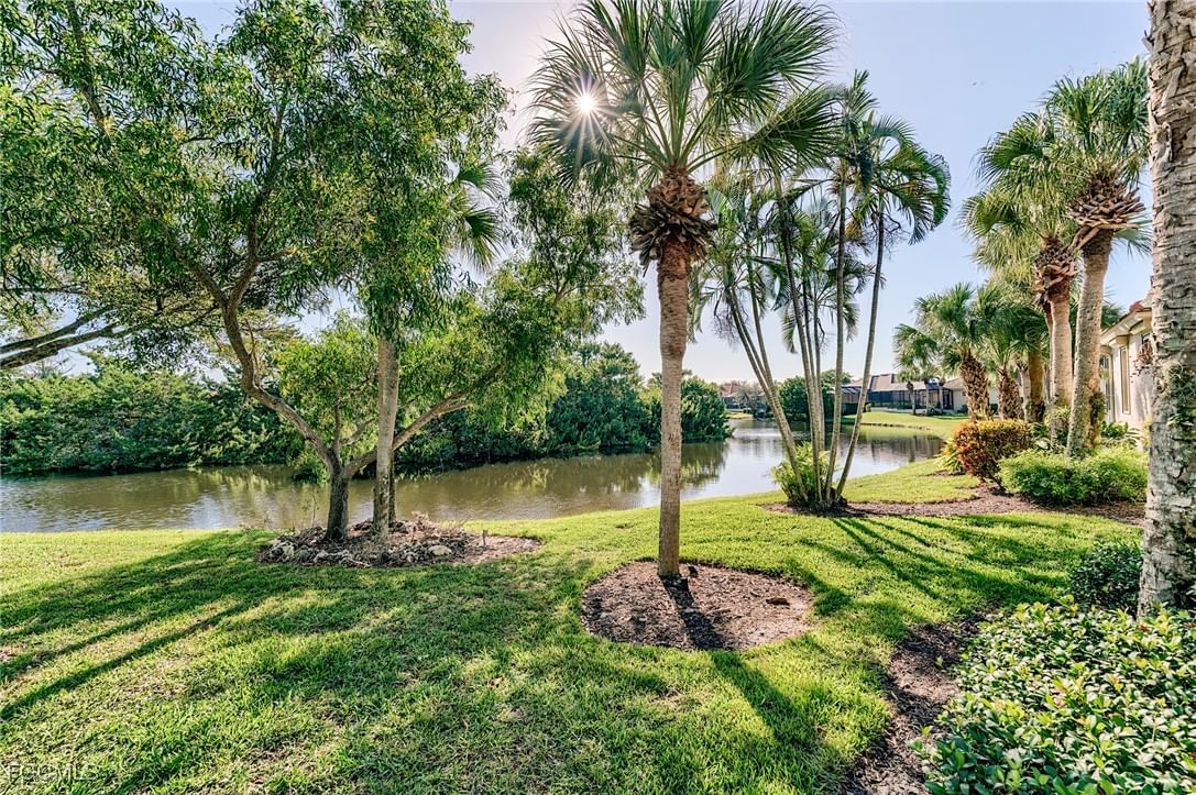 8920 Crown Colony Boulevard, Fort Myers, FL 33908 photo 5