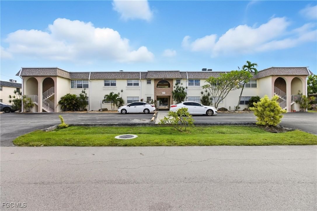4931 Vincennes Court #6, Cape Coral, FL 33904 photo 2