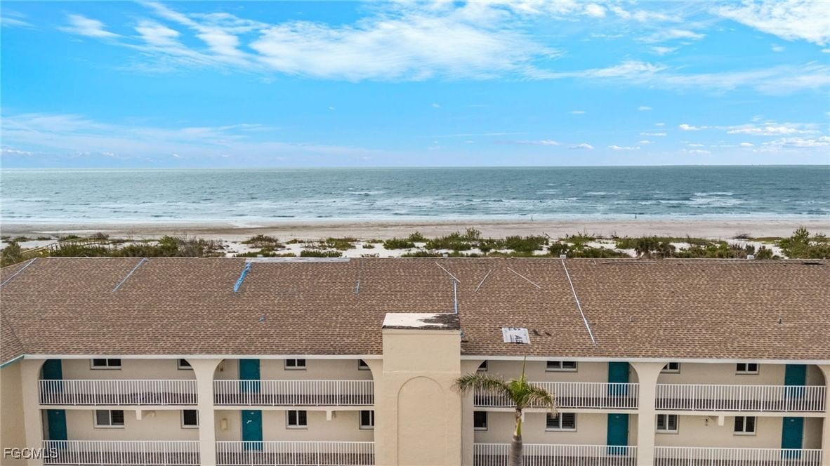 527 E Gulf Drive #204, Sanibel, FL 33957 photo 4