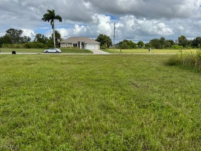 2116 NE 25th Terrace, Cape Coral, FL 33909 photo 4