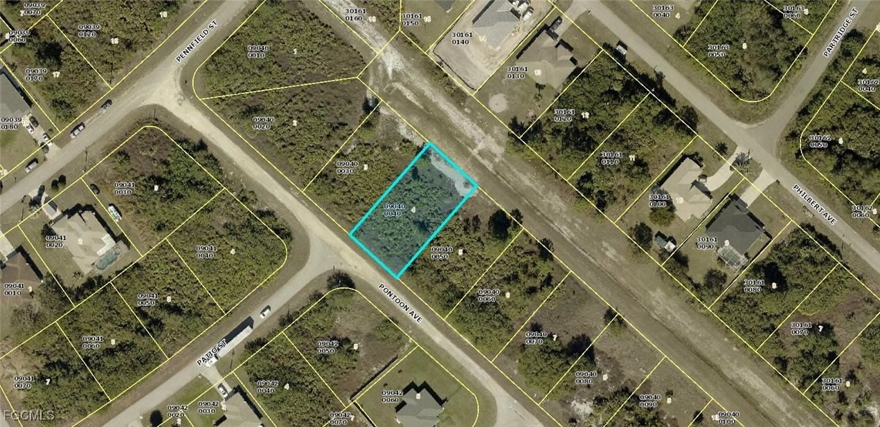 367 Pontoon Avenue, Lehigh Acres, FL 33974 photo 2