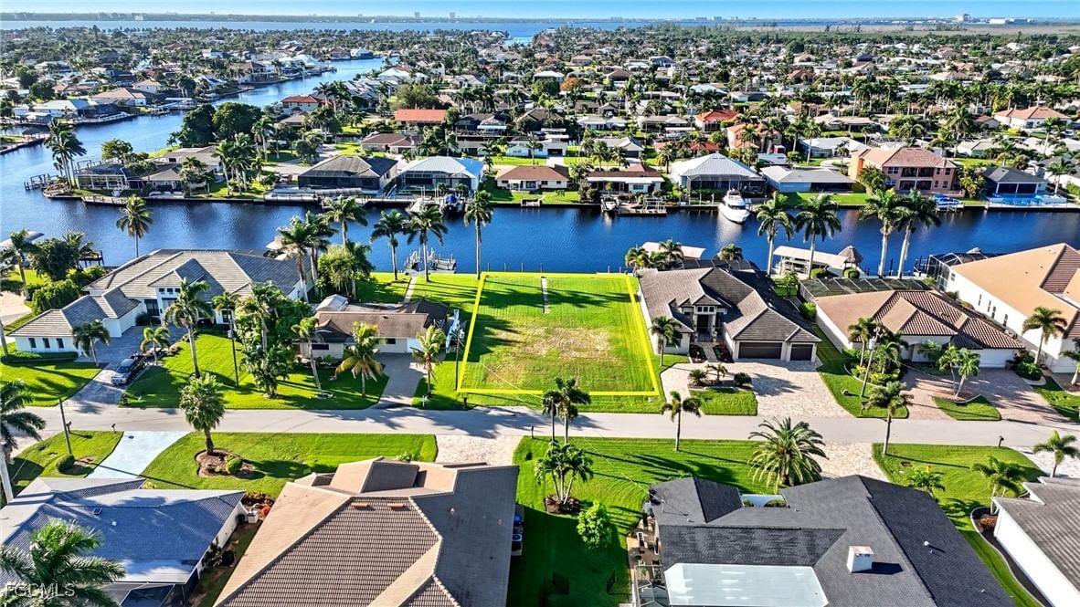 126 SW 50th Street, Cape Coral, FL 33914 photo 2
