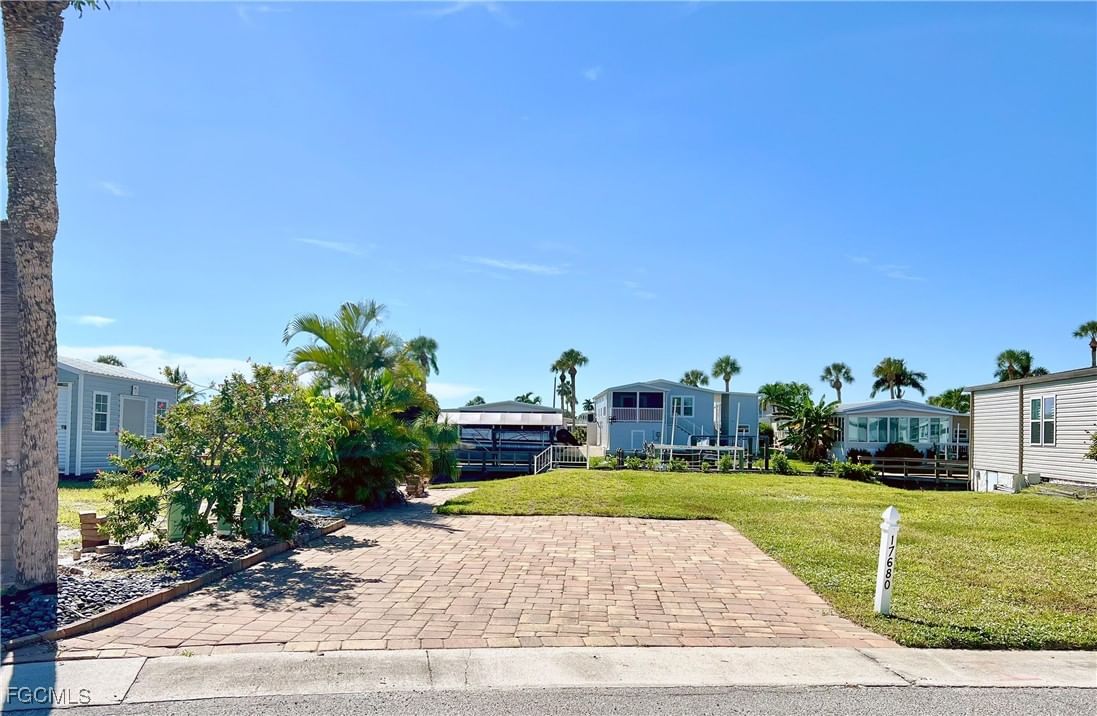 17680 Bryan Court, Fort Myers Beach, FL 33931 photo 2
