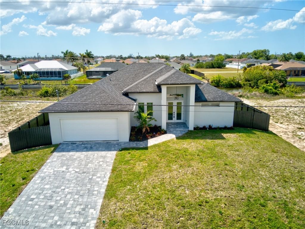 1336 NW 13th Place, Cape Coral, FL 33993 photo 2