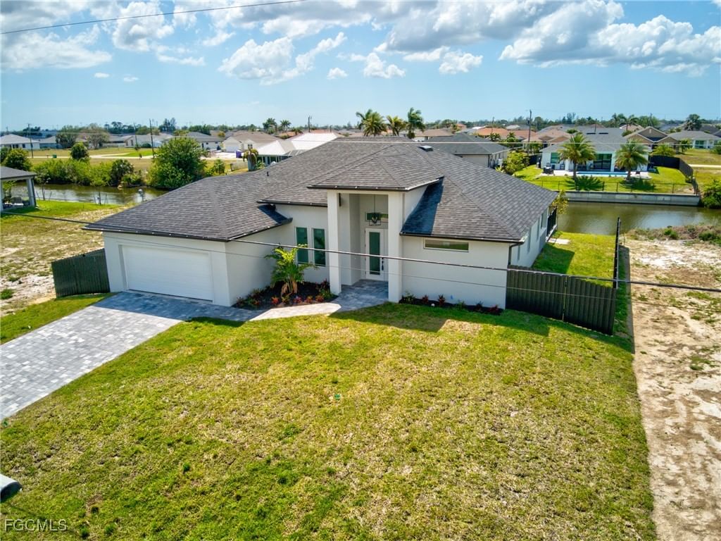 1336 NW 13th Place, Cape Coral, FL 33993 photo 3