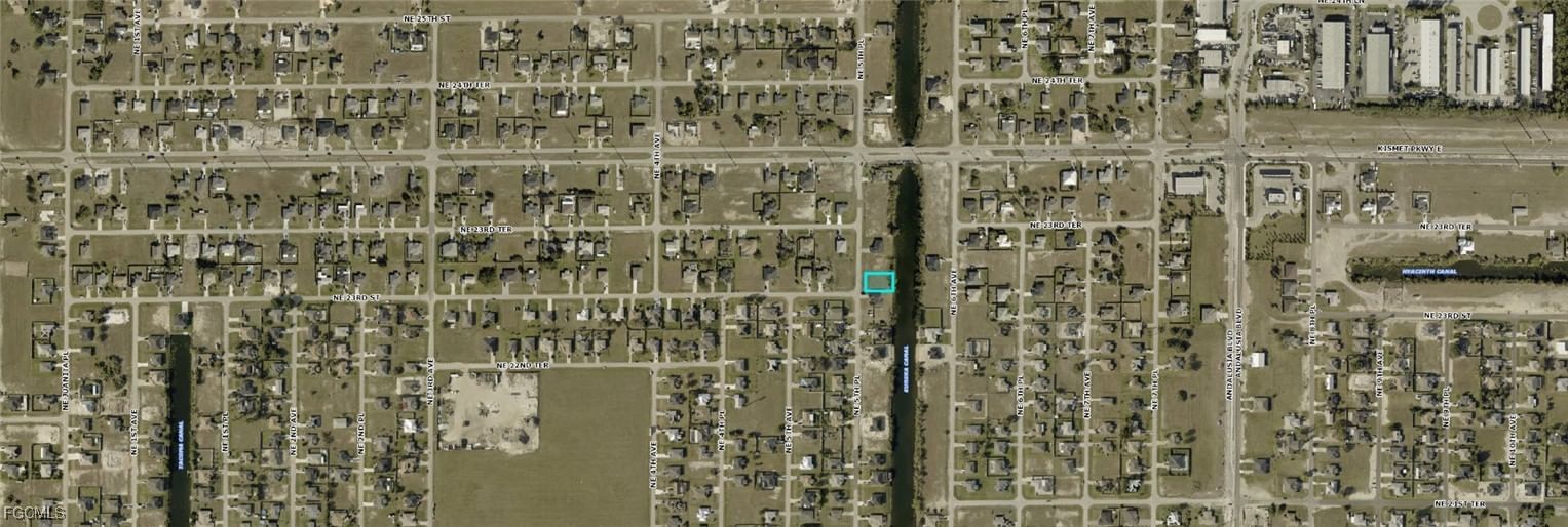 2303 NE 5th Place, Cape Coral, FL 33909 photo 2