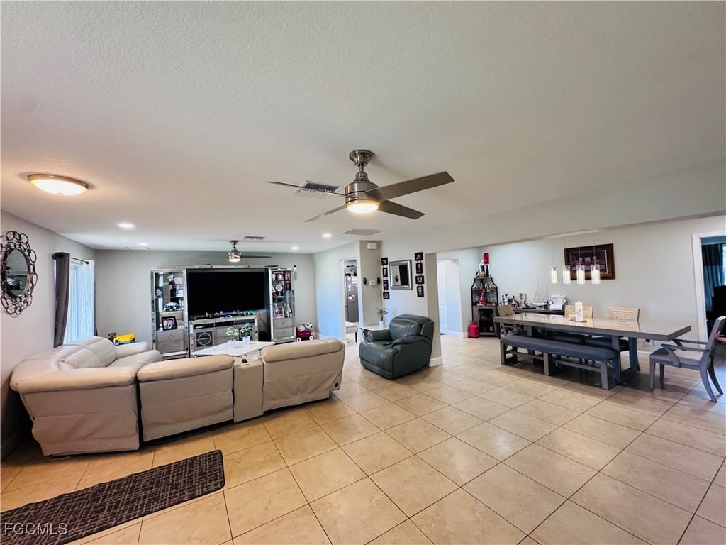 141 SW 48th Terrace, Cape Coral, FL 33914 photo 5