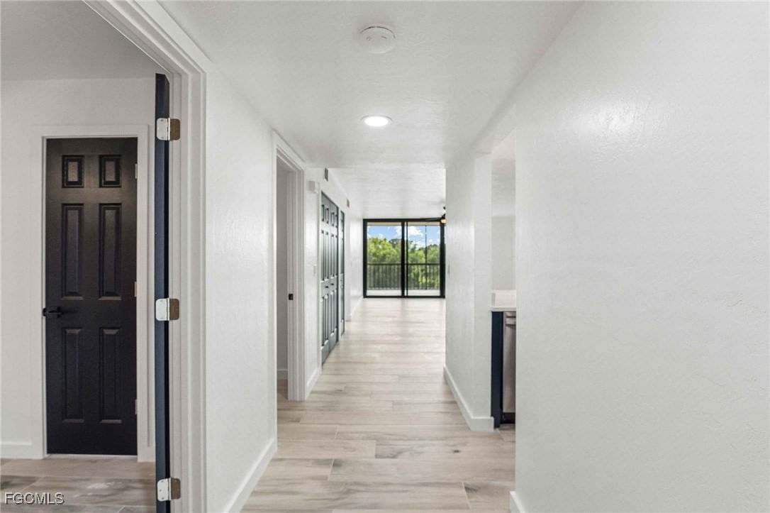2067 W Lakeview Boulevard #8, North Fort Myers, FL 33903 photo 4