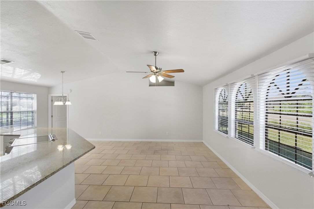912 Lincoln Avenue, Lehigh Acres, FL 33972 photo 3