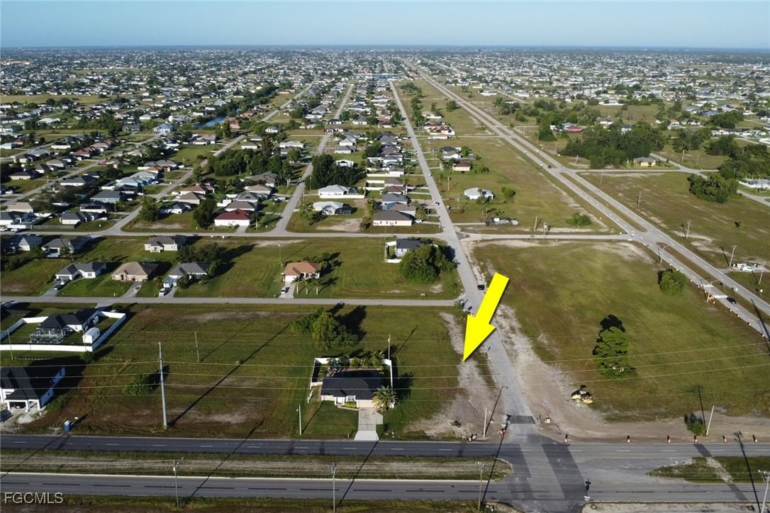 1512 Santa Barbara Boulevard N, Cape Coral, FL 33993 photo 4