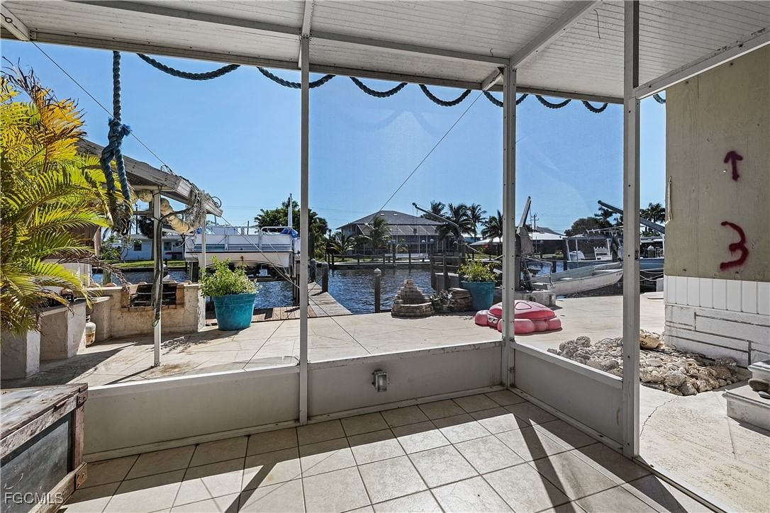 2592 York Road, St James City, FL 33956 photo 5