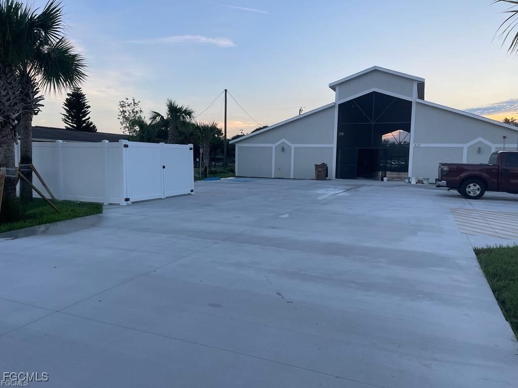 621 Joel Boulevard, Lehigh Acres, FL 33936 photo 2