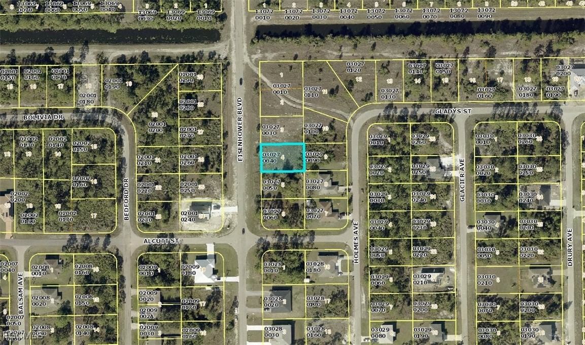 707 Eisenhower Boulevard, Lehigh Acres, FL 33974 photo 5