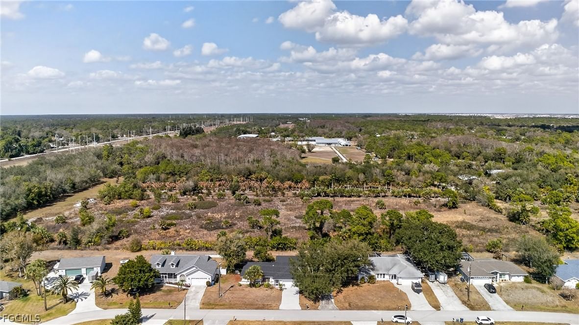 11225 Rabun Gap Drive NW, North Fort Myers, FL 33917 photo 4