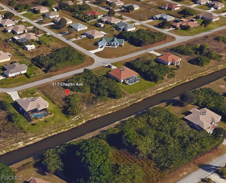 917 Chaplin Avenue, Lehigh Acres, FL 33971 photo 2