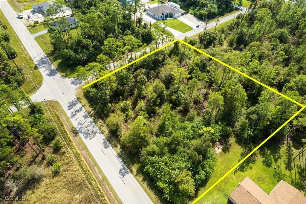 601 W 10th Street, Lehigh Acres, FL 33972 photo 3