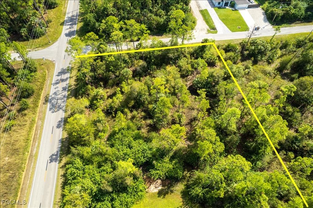 601 W 10th Street, Lehigh Acres, FL 33972 photo 4