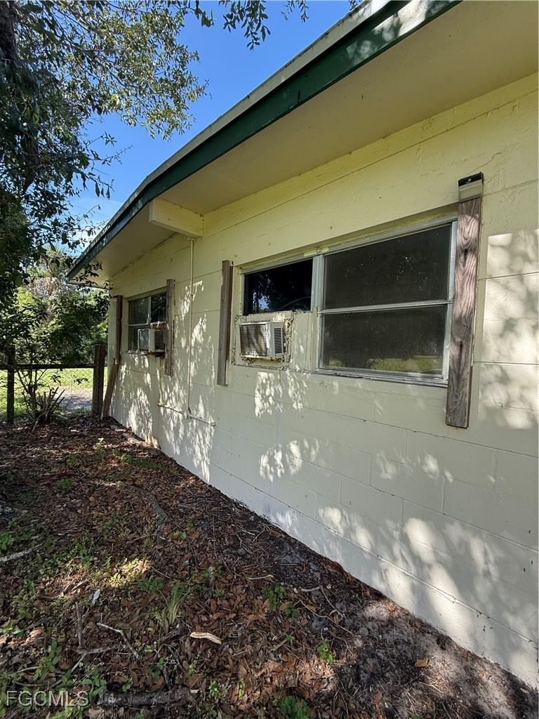 5915 Howard Lane, Punta Gorda, FL 33950 photo 4