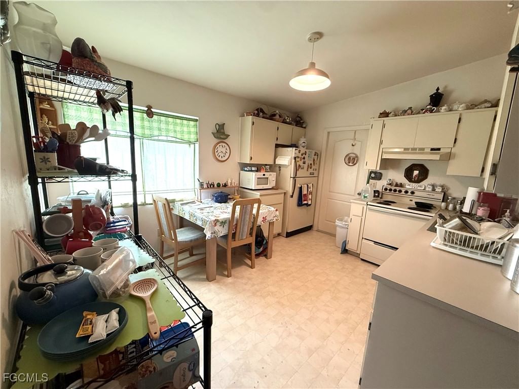3301 13th Street SW, Lehigh Acres, FL 33976 photo 4