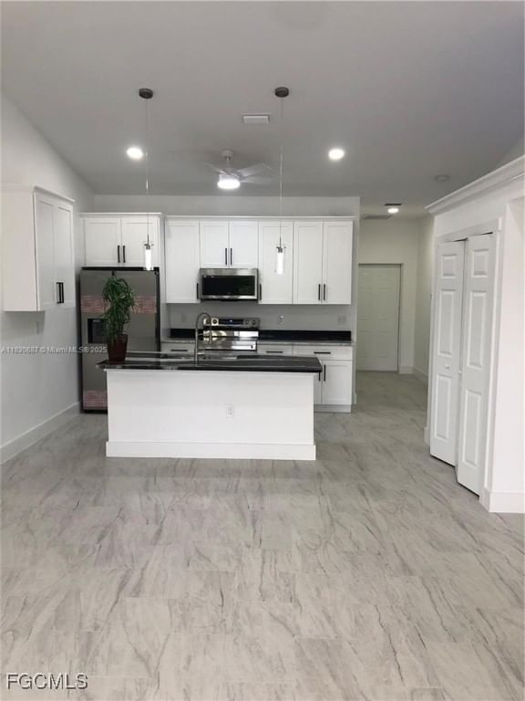 4568/4570 Golfview Boulevard, Lehigh Acres, FL 33973 photo 5