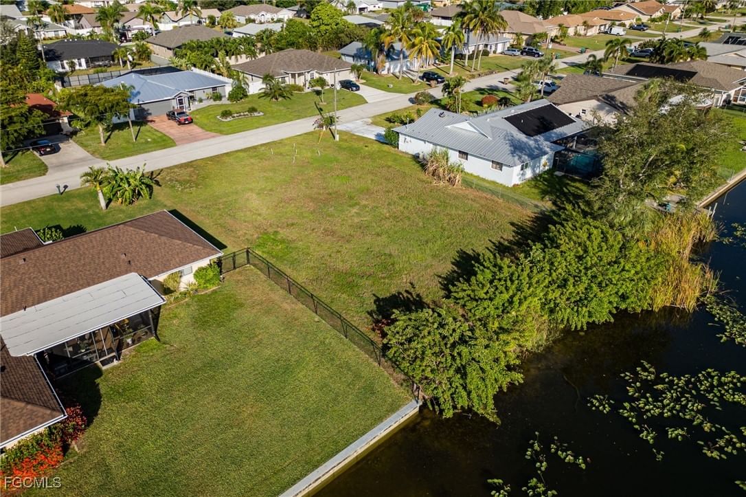 3803 SW 5 Place, Cape Coral, FL 33914 photo 2