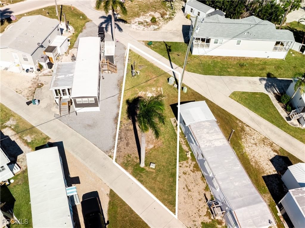 16978 Captains Drive, Bokeelia, FL 33922 photo 3
