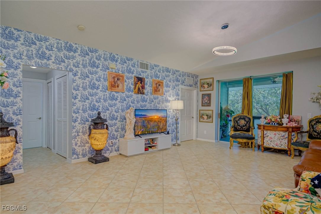 1050 Hancock Creek South Boulevard #203, Cape Coral, FL 33909 photo 3