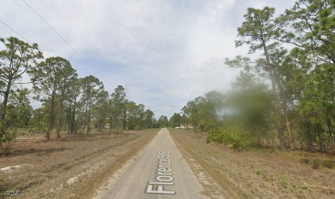 1113 Florence Street E, Lehigh Acres, FL 33974 photo 2