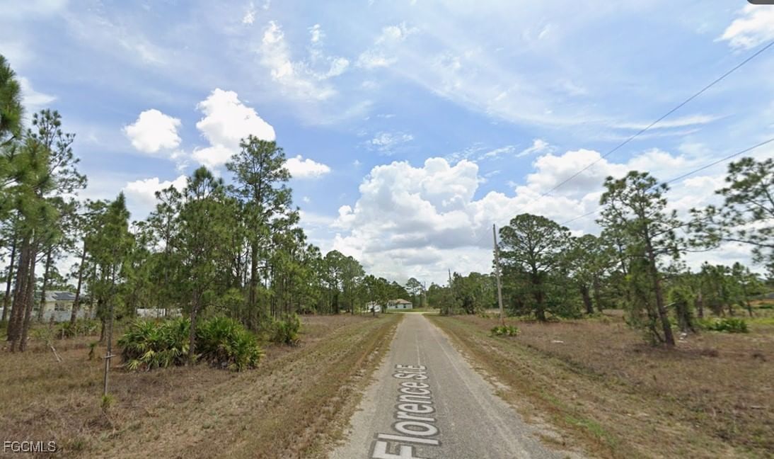 1113 Florence Street E, Lehigh Acres, FL 33974 photo 3