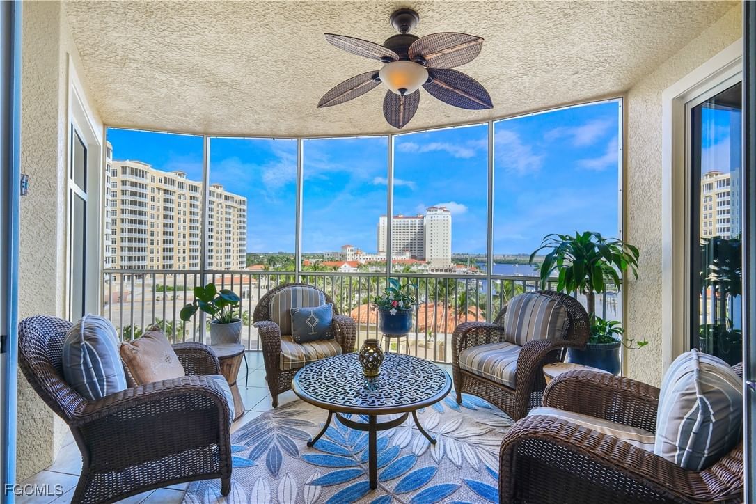 6081 Silver King Boulevard #404, Cape Coral, FL 33914 photo 2