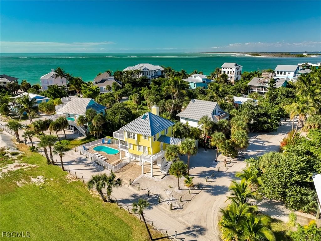 210 White Pelican Drive, Upper Captiva, FL 33924 photo 4