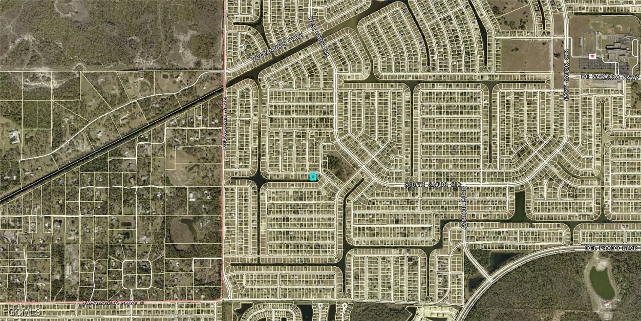 1104 NE 34th Lane, Cape Coral, FL 33909 photo 3
