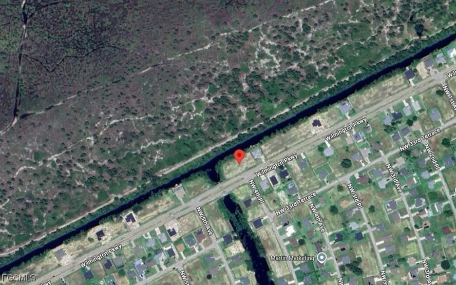 417 Wilmington Parkway, Cape Coral, FL 33993 photo 2
