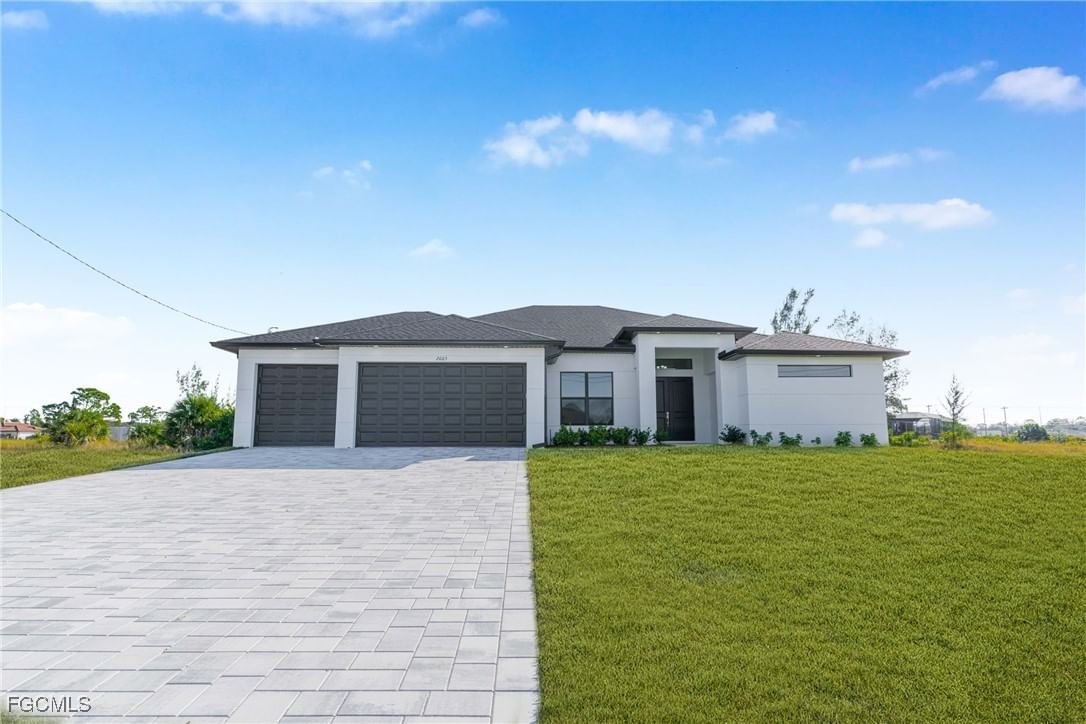 2005 NW 32nd Court, Cape Coral, FL 33993 photo 3