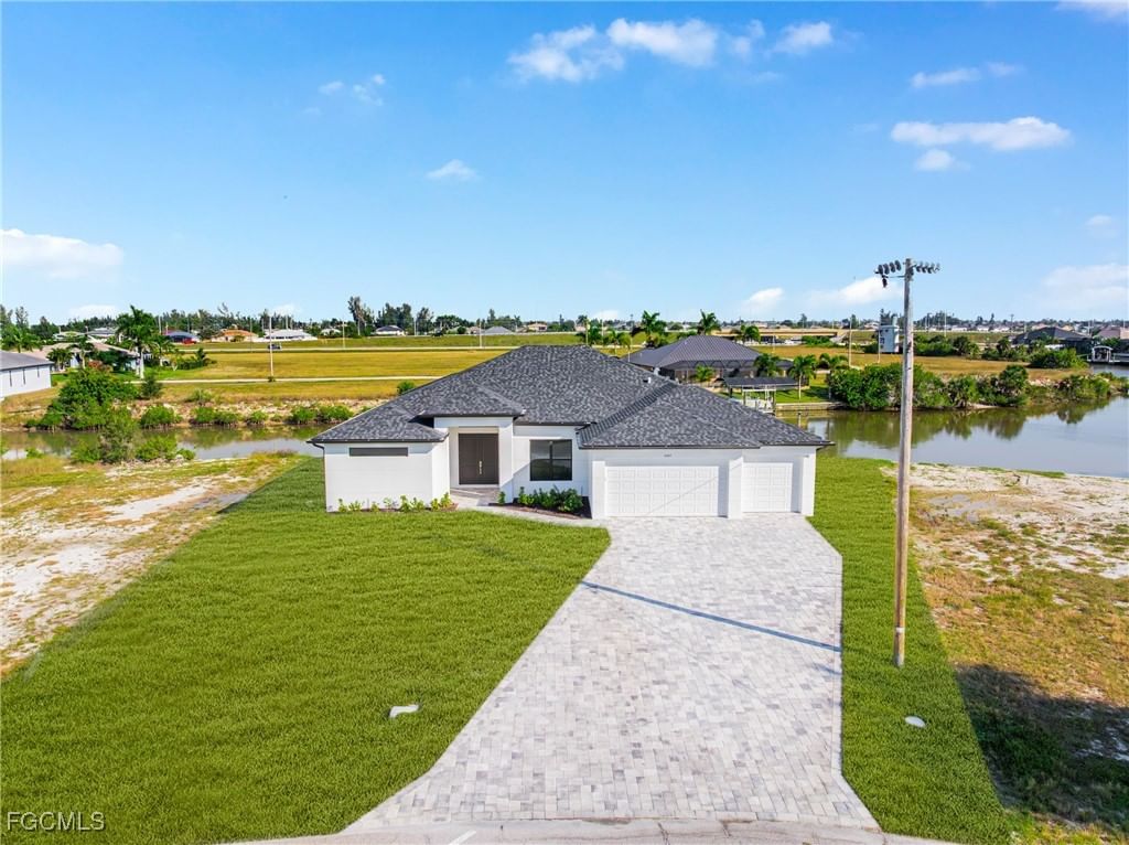 1003 NW 33rd Avenue, Cape Coral, FL 33993 photo 4