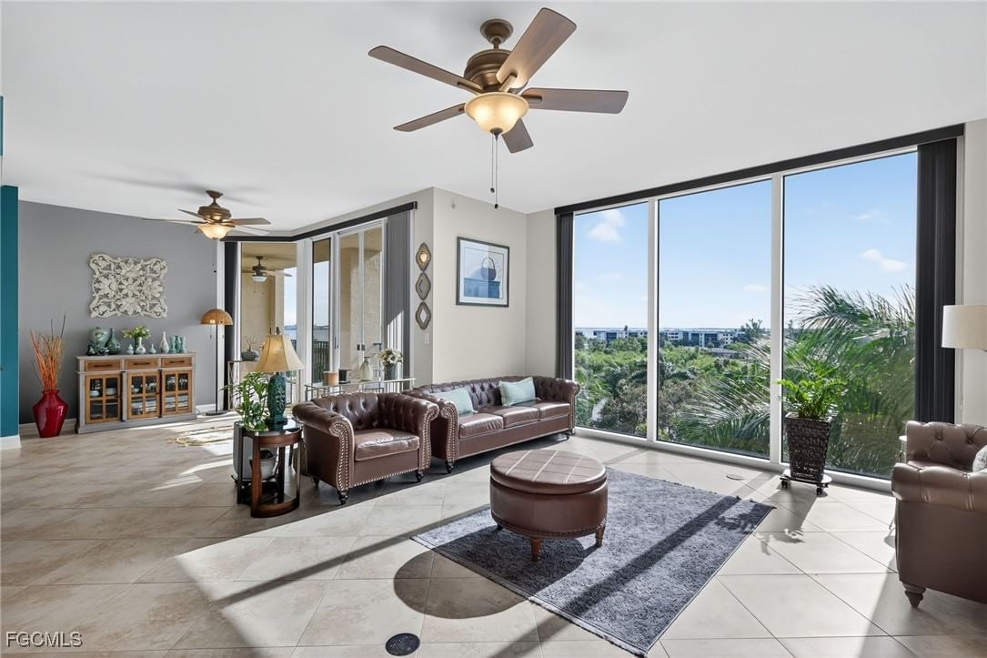 3426 Hancock Bridge Parkway #607, North Fort Myers, FL 33903 photo 2