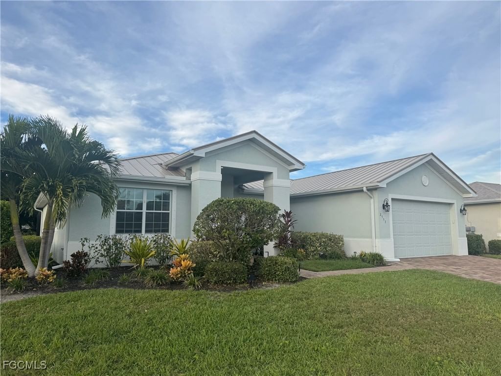 2557 Ashbury Circle, Cape Coral, FL 33991 photo 2